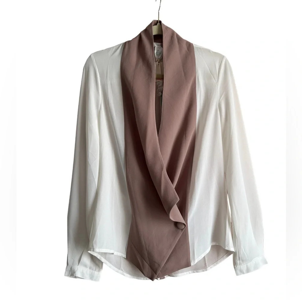 NWT ESLEY COLOR BLOCK BLOUSE